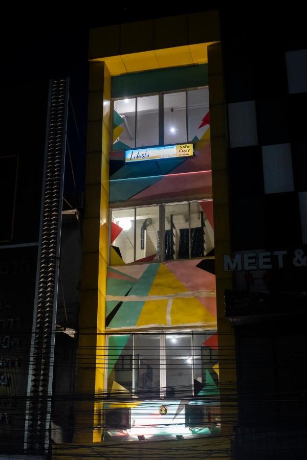 בנגקוק Liberta Hostel מראה חיצוני תמונה