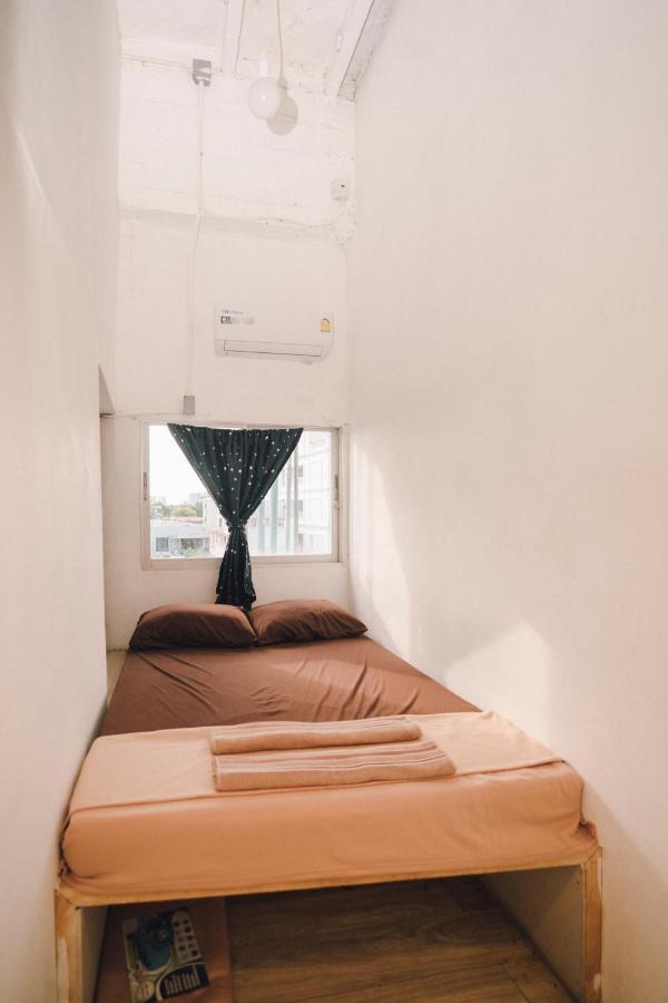 בנגקוק Liberta Hostel מראה חיצוני תמונה