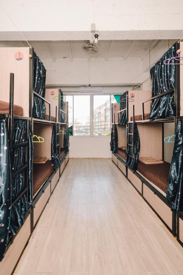 בנגקוק Liberta Hostel מראה חיצוני תמונה