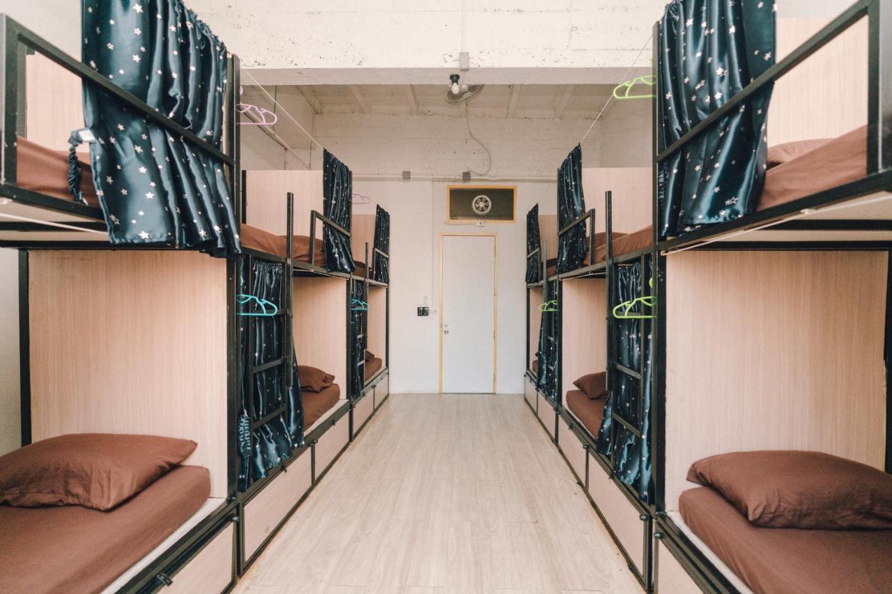 בנגקוק Liberta Hostel מראה חיצוני תמונה